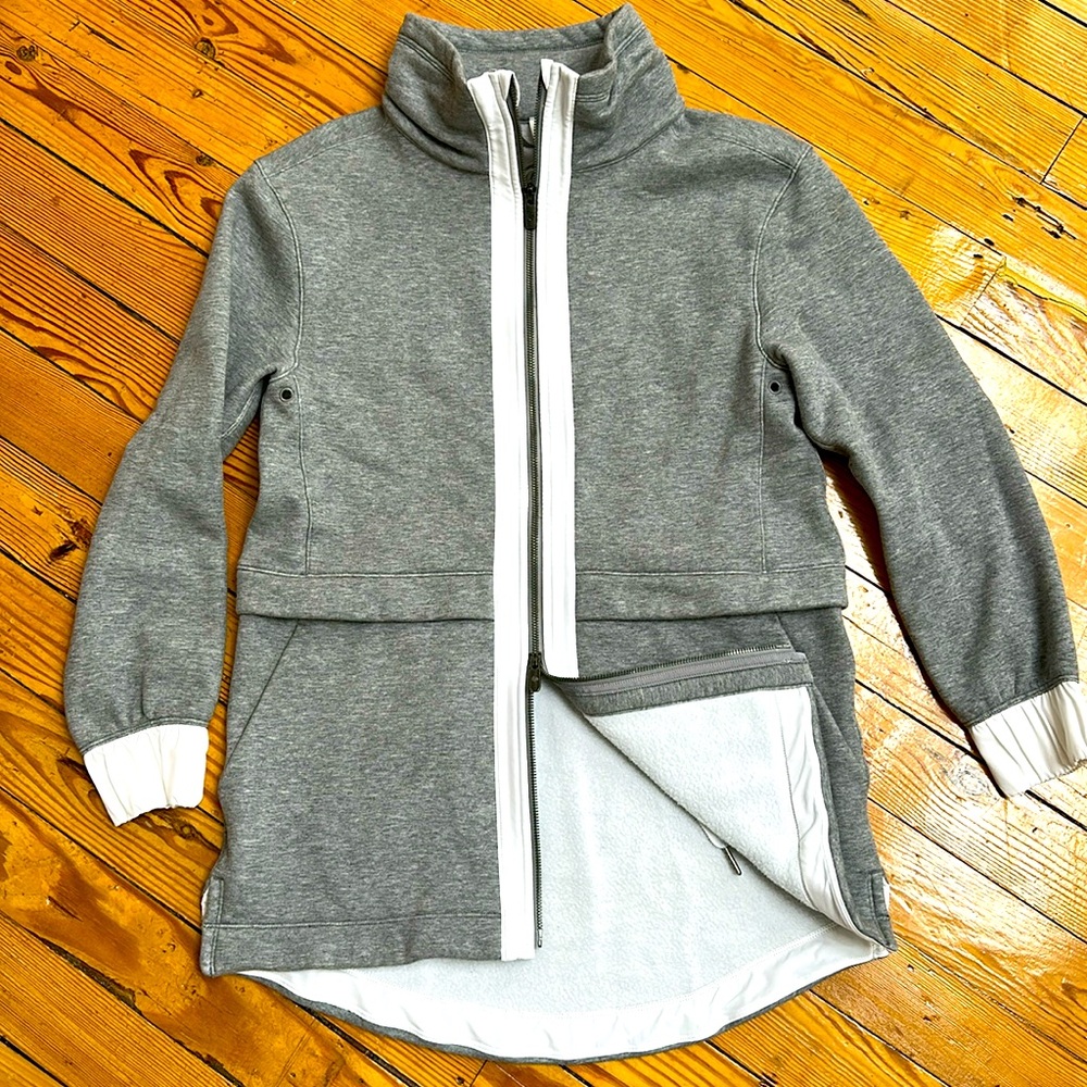 Lululemon Full Zip Jacket 8 Gray